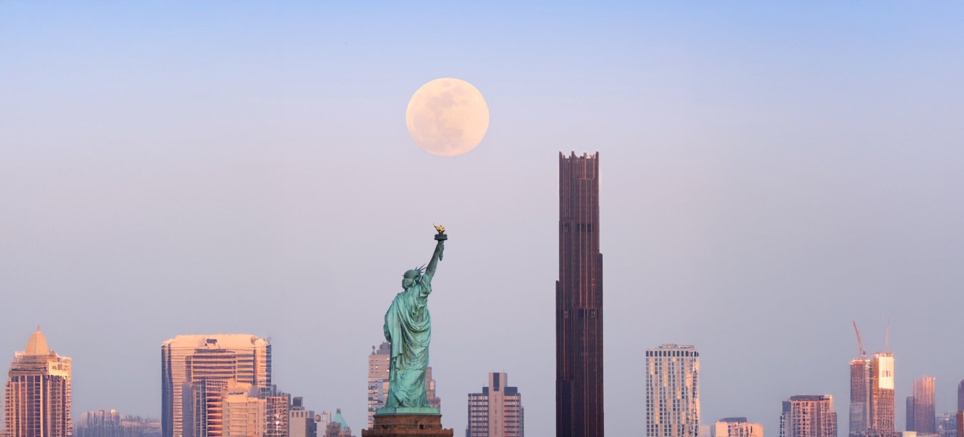 BKT statue of liberty